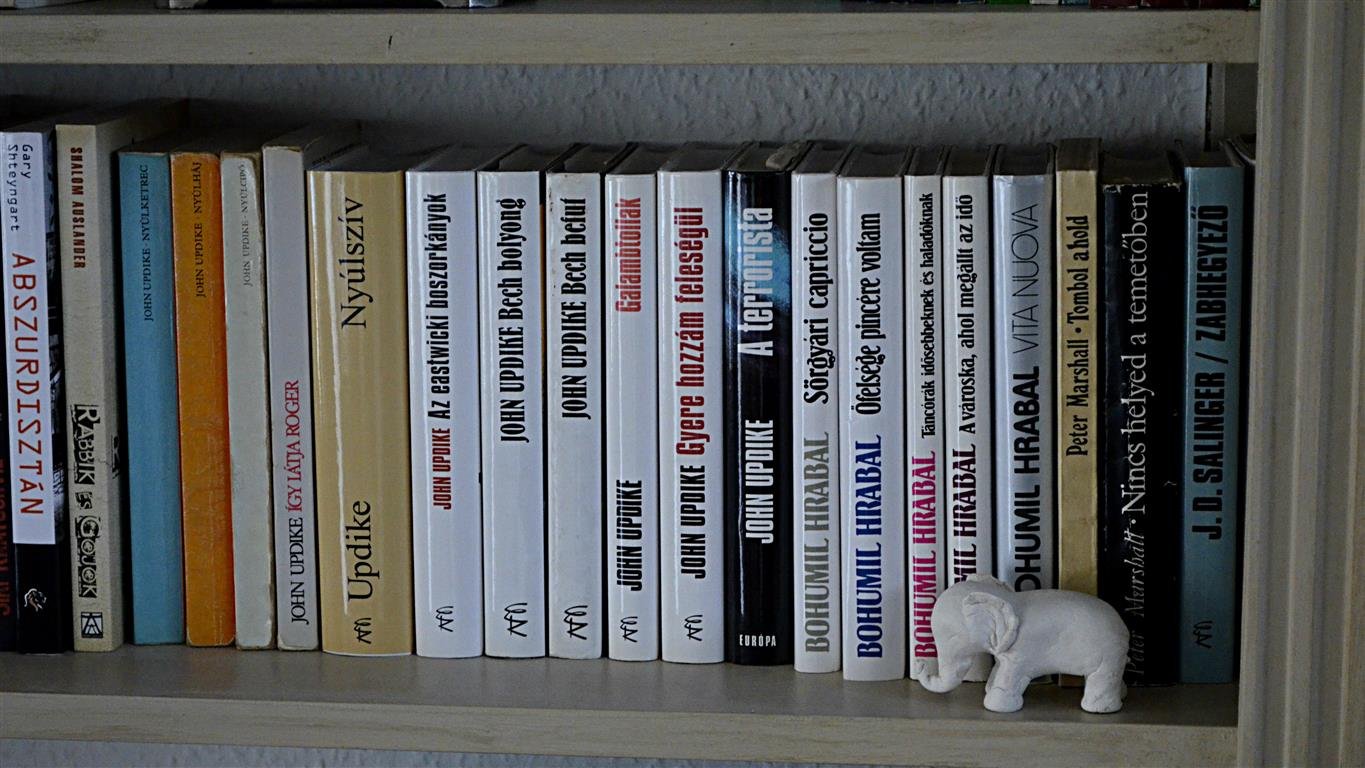 könyvespolc shelf-styling