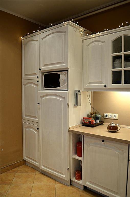 Konyhabútor festés Annie Sloan chalk paint festékkel