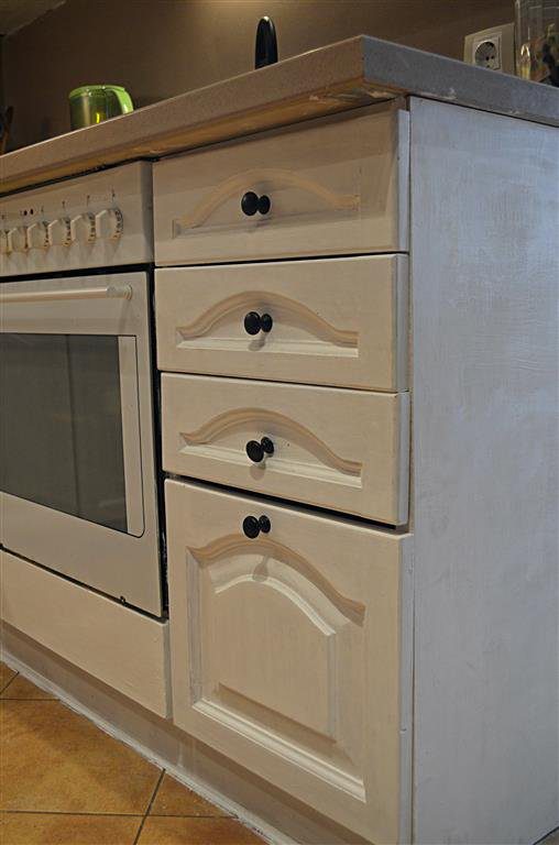 Konyhabútor festés Annie Sloan chalk paint festékkel