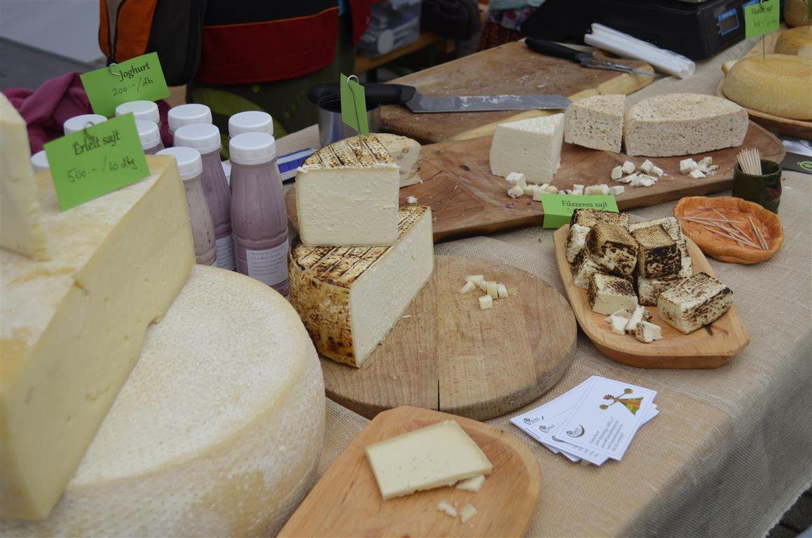 Angyalfia vásár Biatorbágy 2013.