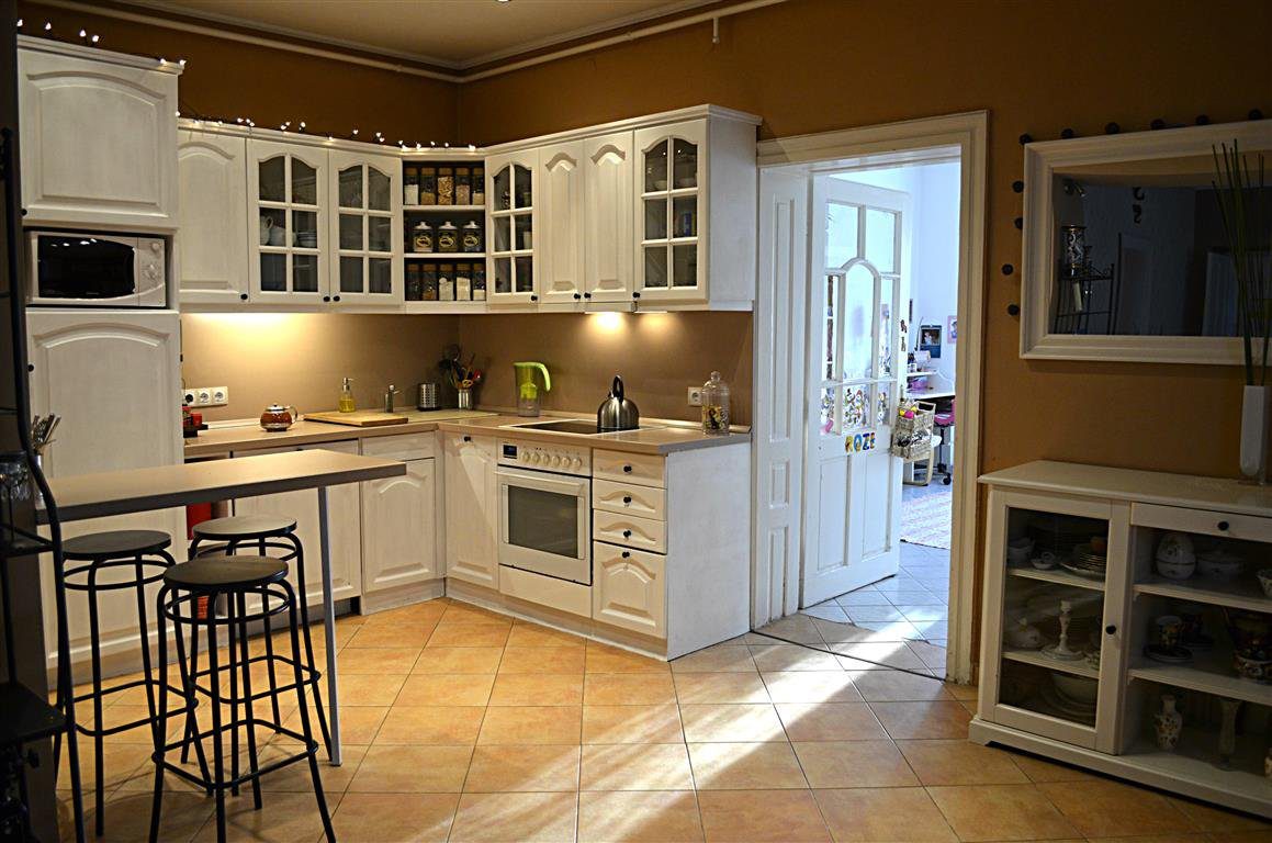 Konyhabútor festés Annie Sloan chalk paint krétafestékkel