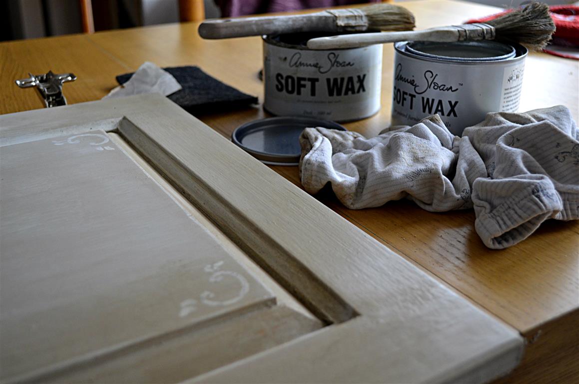 könyvespolc festés chalkpaint festékkel werk