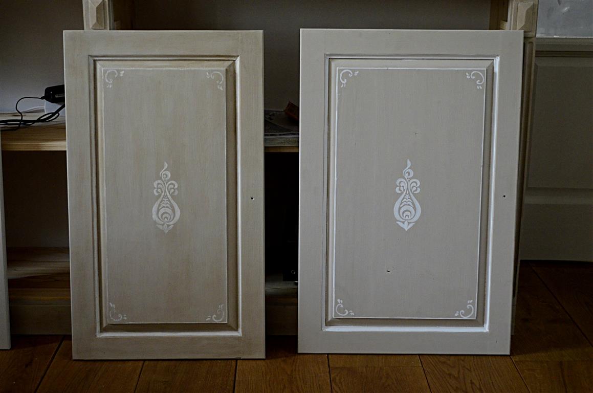 könyvespolc festés chalkpaint festékkel werk