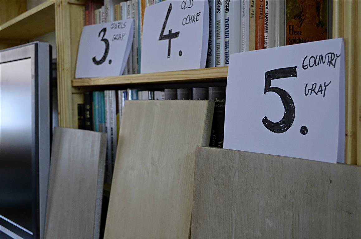 könyvespolc festés chalk paint festékkel