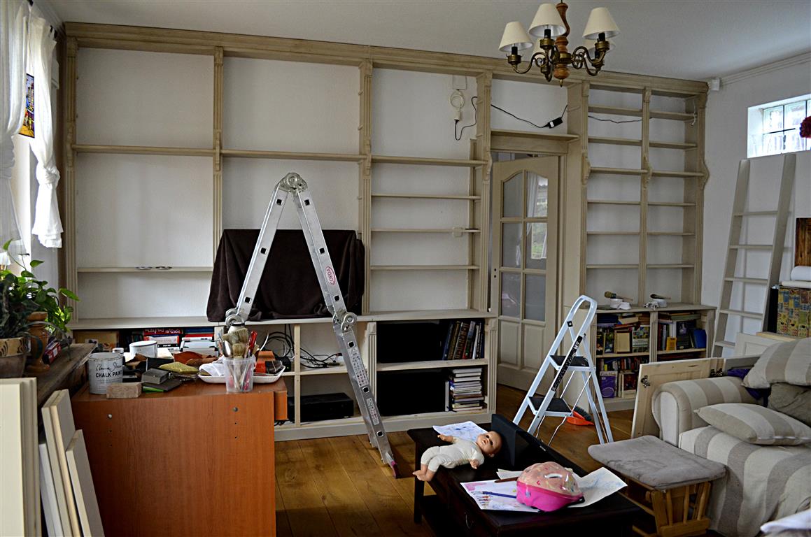 könyvespolc waxolás Annie Sloan viasz