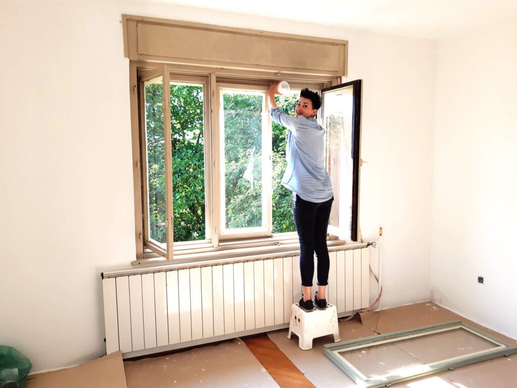 ablakfestes kismaros haz country rey színre