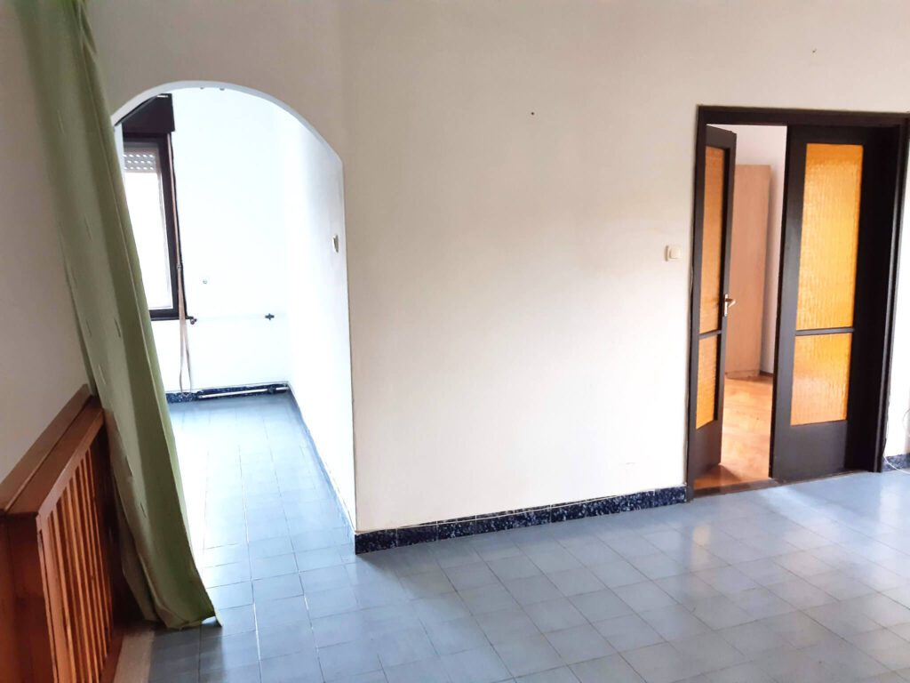 kismaros hazfelijitas nappali elotte fotó fal nelkul