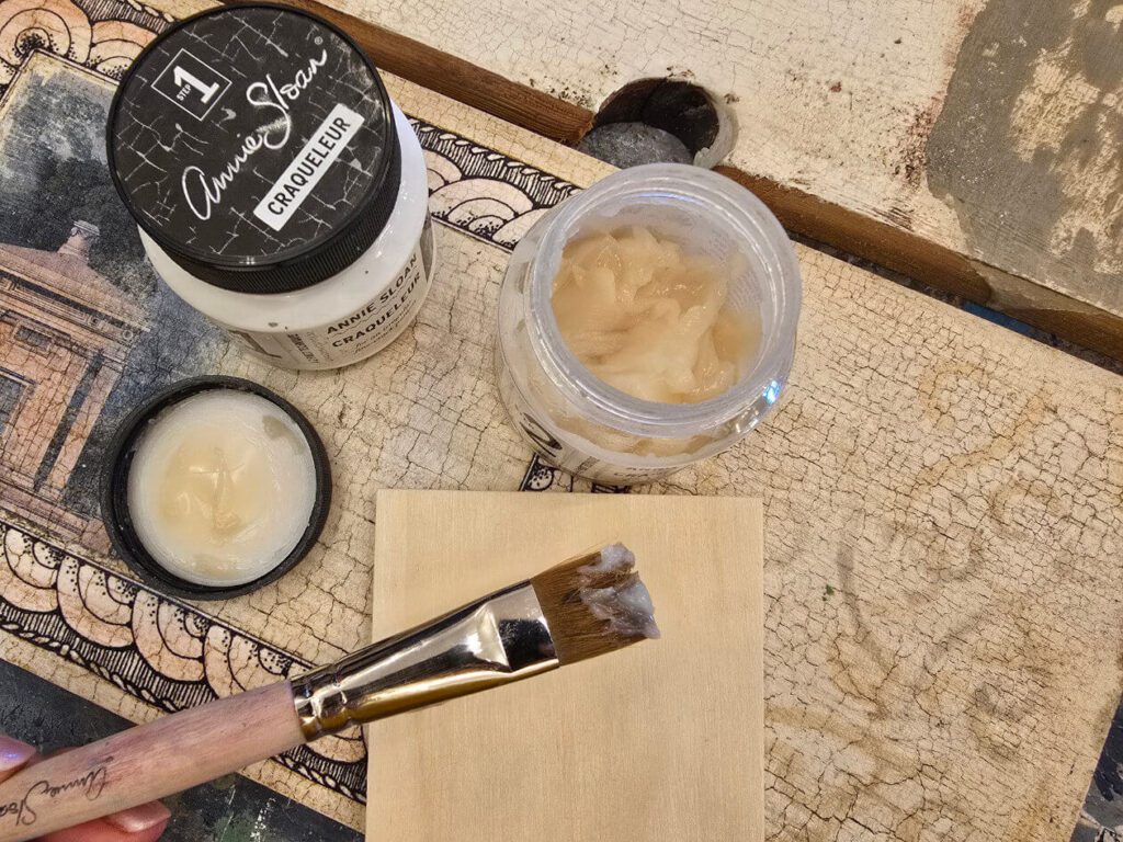 annie sloan repesztolakk hasznalata utmutato repesztett felulet letrehozasa 6