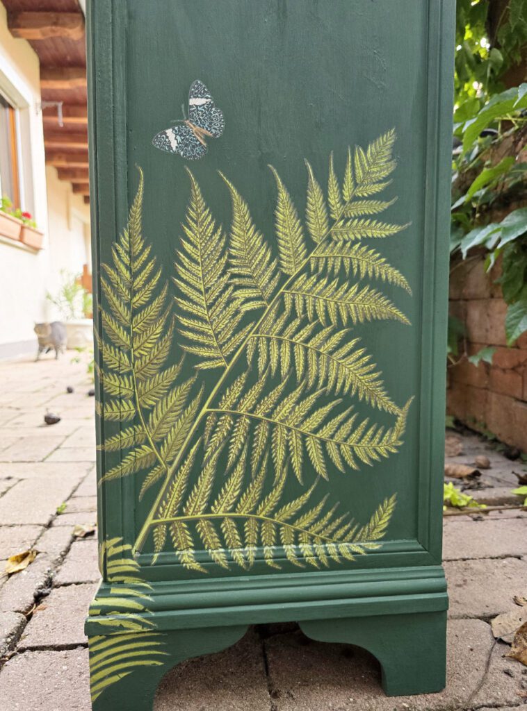 dzsungel mintas komod oldala amsterdamgreen anniesloan kretafestek iod transzferfolia