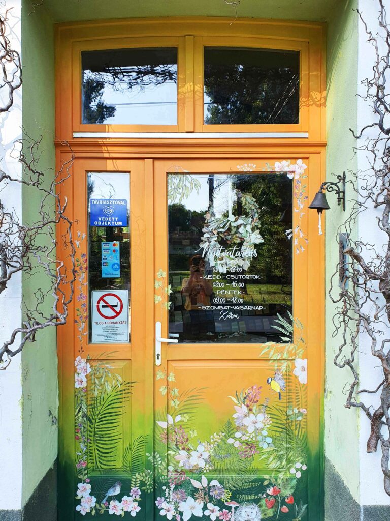 nemiskacat latvanymuhely ajto iod viragok 2023