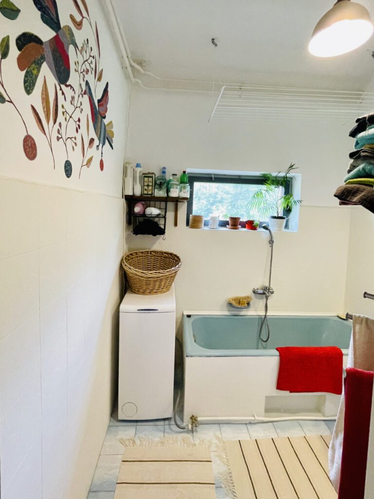 furdoszoba atfestese csupor agnes hazfelujitas csempefestes 15