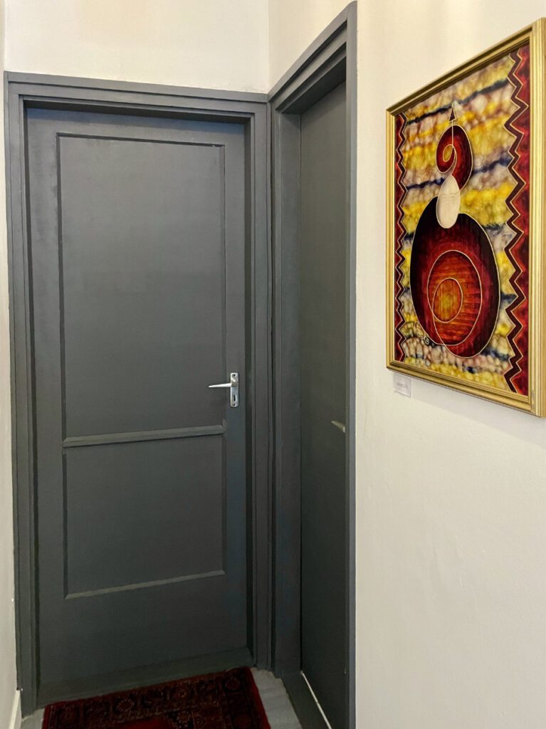 szoba atalakitasa kamaszlany kreativ butorfestes kismaros hazfelujitas 39