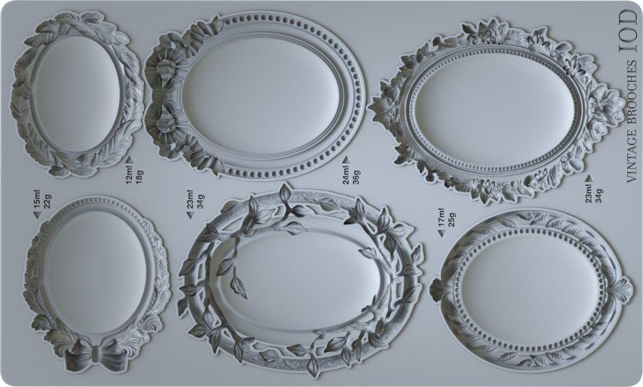 Vintage Brooches bútordisz ontoforma IOD