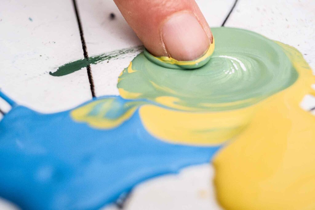 Krétafesték színezése kreatívan