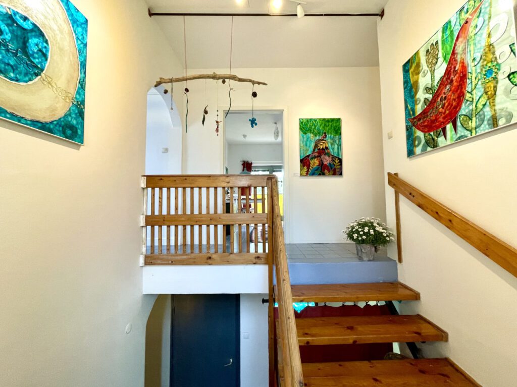 kismaros hazfelujitas lepcsohaz festett feluletek 26