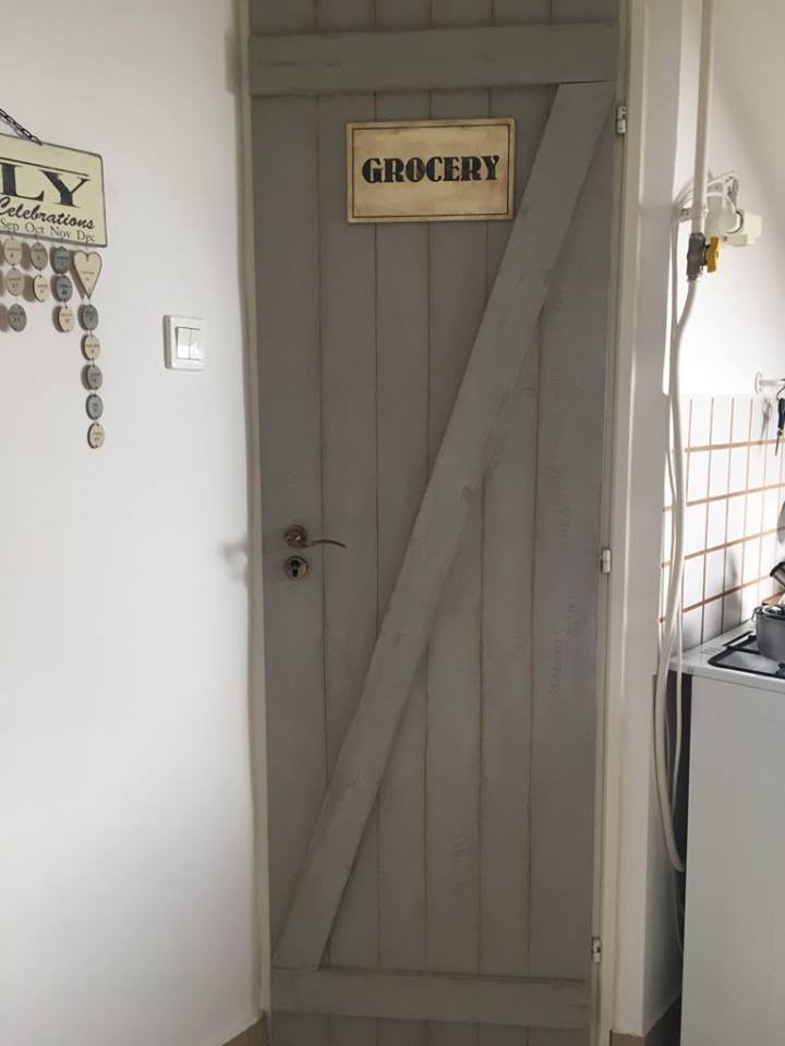 atalakitott ajto pajtaajto stilus festett kretafestek