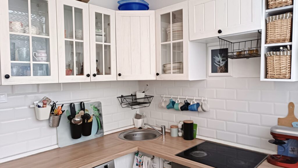 Ügyfélmunka konyha előtte