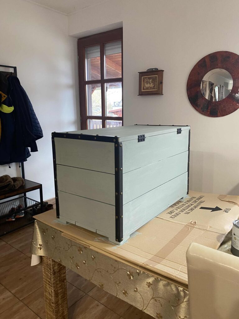 festett láda utána